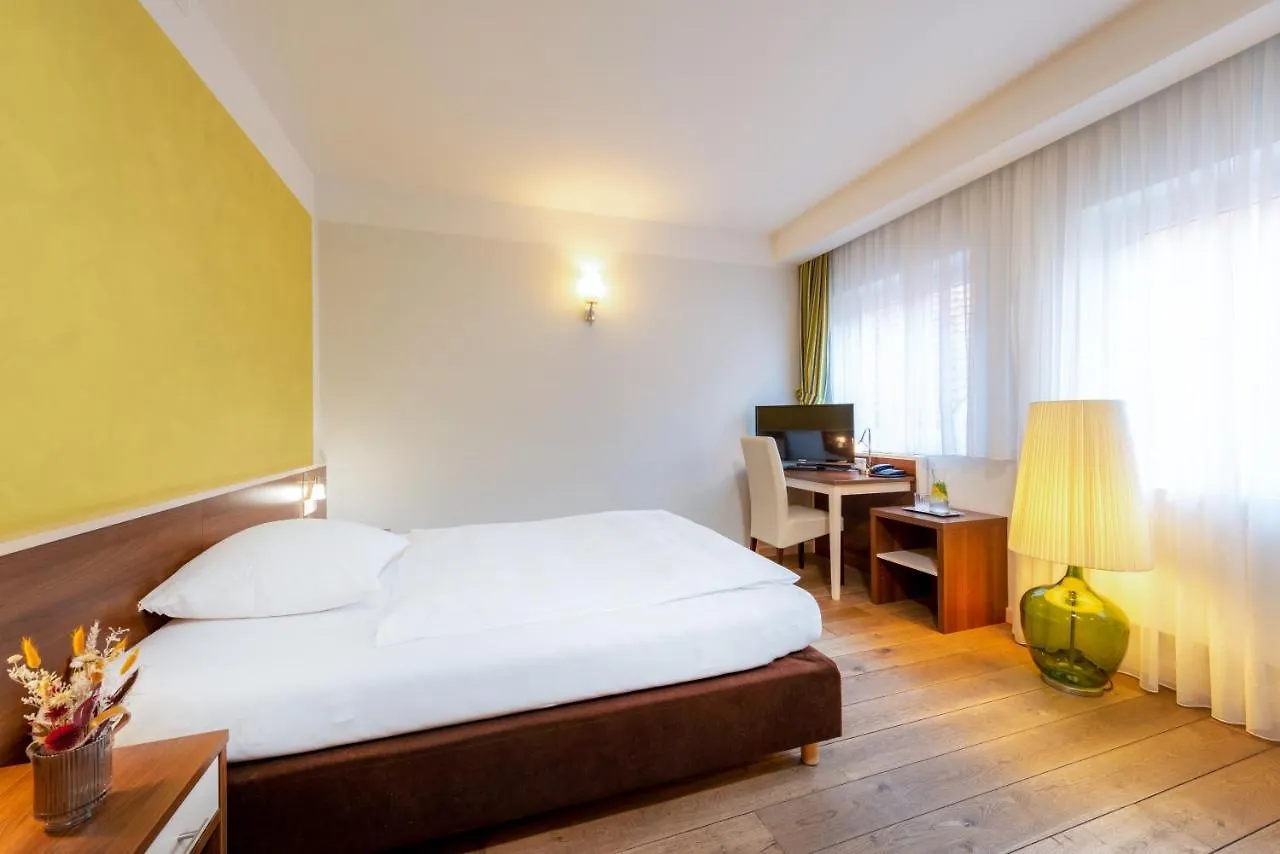 BEHLs Genusshotel im Brennhaus Blankenbach 4*,
